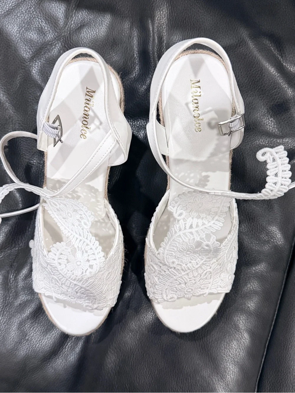 NWOT MiLanolce White Floral Lace Platform Wedge Espadrille Sandals - Size 11